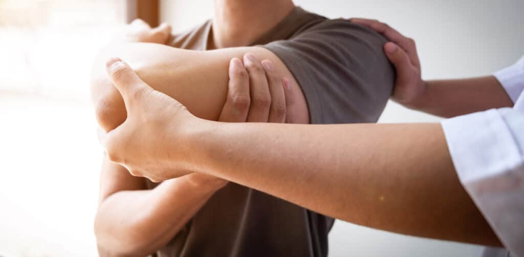 Schouder impingement 55 Schouder impingement – Pijnlijke inklemming behandelen